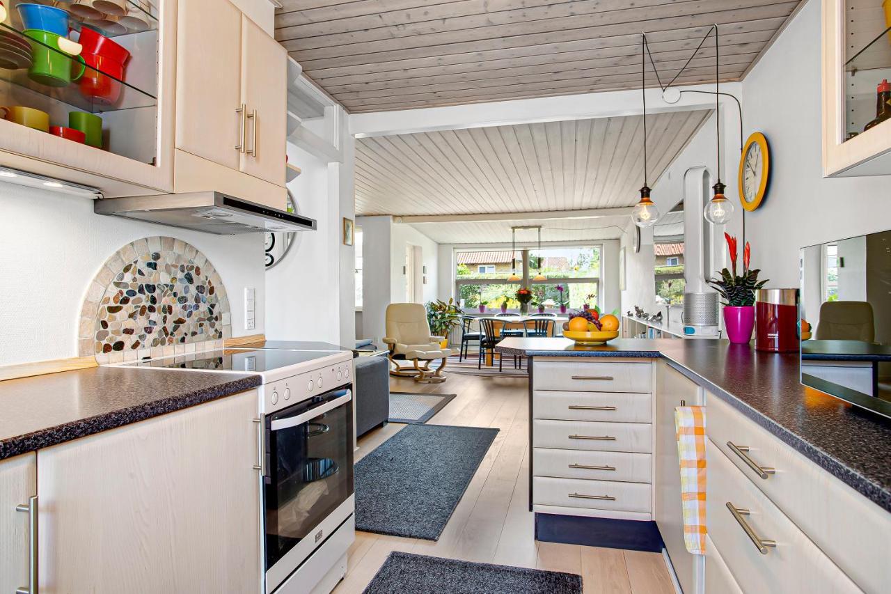 Fredelig Overnatning Ved Sundet Og Norrestrand So Horsens Exterior foto